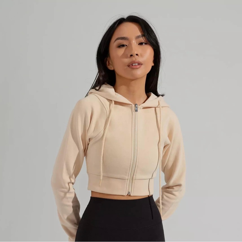 NWOT BuffBunny Cloud Zip Crop Hoodie